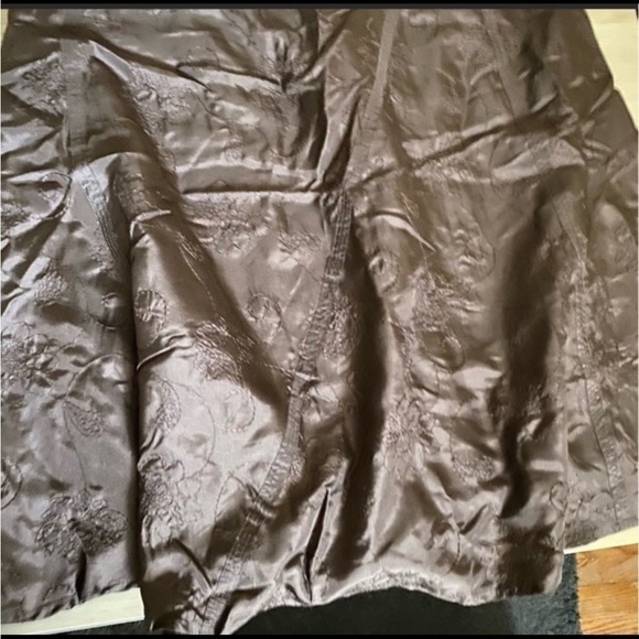 FOREVER Twenty One 100% Silk Skirt Small - Picture 2 of 8